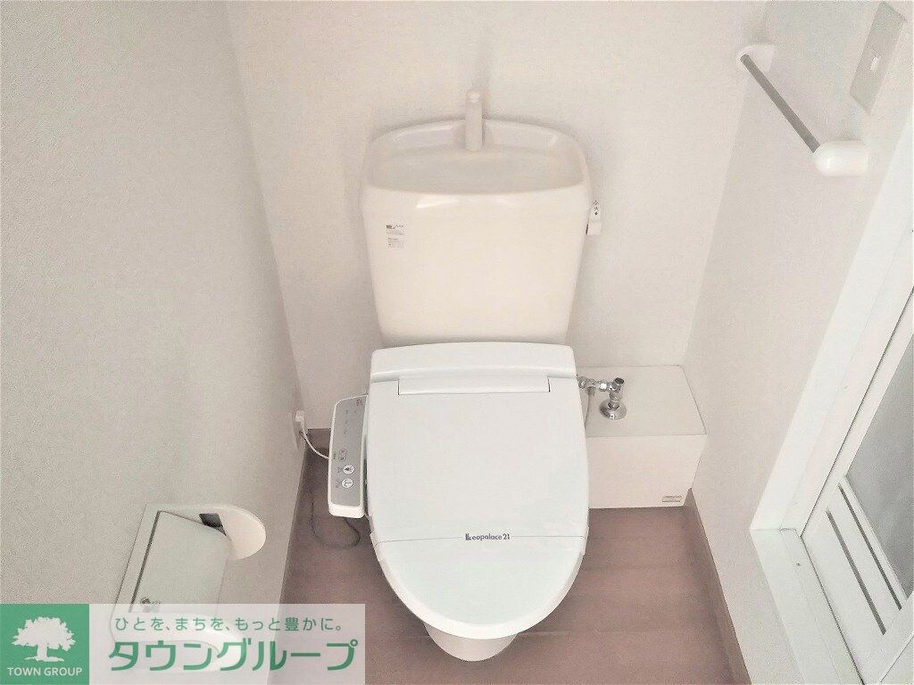 物件内観写真6　(嬉しい温水洗浄便座付きです♪)