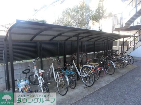 共有部分(敷地内屋根付き駐輪場)
