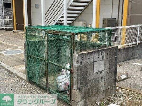 共有部分(ゴミ集積所.)