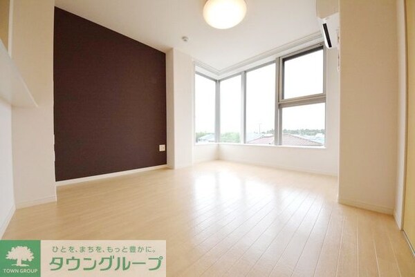 寝室(お問合せは【タウンハウジング】まで！※現地待合わせ相談可！)