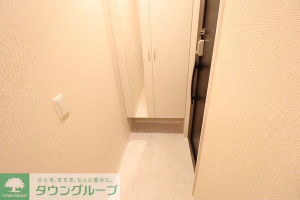 玄関(お問合せは【タウンハウジング】まで！※現地待合わせ相談可！)
