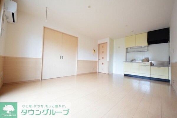 リビング・居室(現地待ち合わせ歓迎♪お問合せはタウンハウジング千葉店まで！)