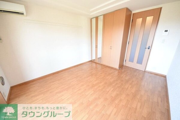 リビング・居室(現地待ち合わせ歓迎♪お問合せはタウンハウジング千葉店まで！)