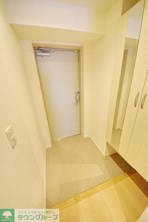 玄関(お部屋探しは【タウンハウジング千葉店】にお任せ下さい♪)