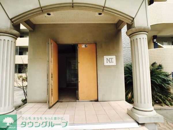 エントランス(お問合せは【タウンハウジング】まで！※現地待合わせ相談可！)
