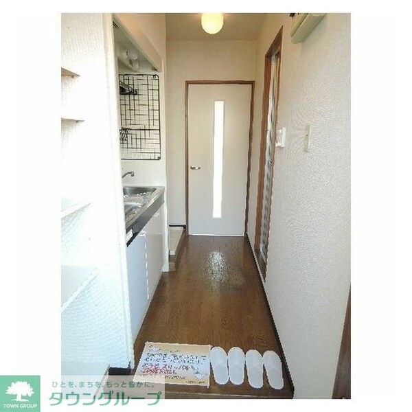玄関(お部屋探しは【タウンハウジング千葉店】にお任せ下さい♪)