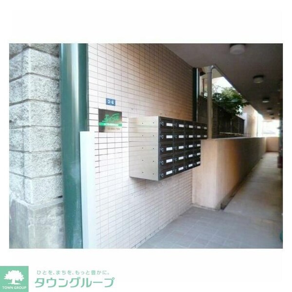 エントランス(お部屋探しは【タウンハウジング千葉店】にお任せ下さい♪)