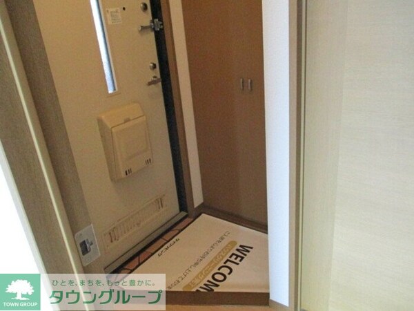 玄関(お問合せは【タウンハウジング】まで！※現地待合わせ相談可！)