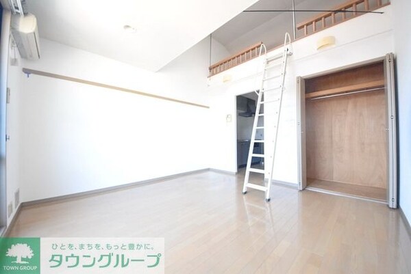 リビング・居室(現地待ち合わせ歓迎♪お問合せはタウンハウジング千葉店まで！)