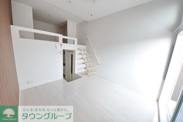リビング・居室(現地待ち合わせ歓迎♪お問合せはタウンハウジング千葉店まで！)