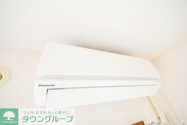 物件内観写真4　(エアコン完備)