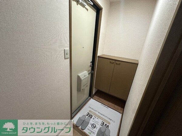 玄関(お問合せは【タウンハウジング】まで！※現地待合わせ相談可！)