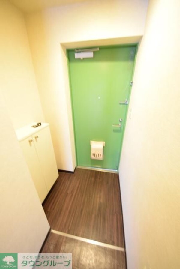 玄関(お問合せはタウンハウジングまで！※現地待合わせ相談可能)