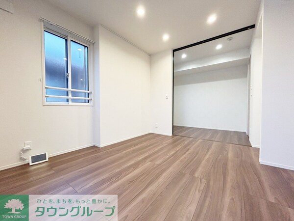 寝室(現地待ち合わせ歓迎♪お問合せはタウンハウジングまで！)