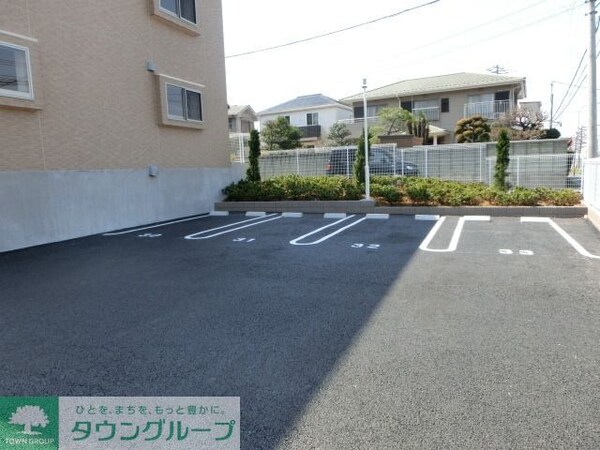 駐車場(現地待ち合わせ歓迎♪お問合せはタウンハウジング千葉店まで！)