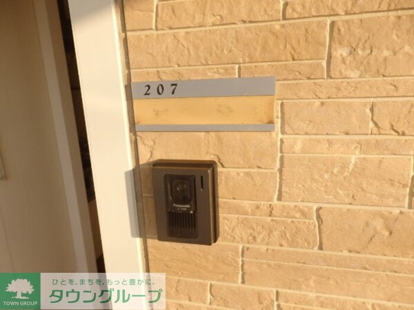 玄関(お問合せは【タウンハウジング】まで！※現地待合わせ相談可！)