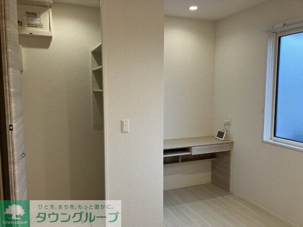 寝室(お問合せは【タウンハウジング】まで！※現地待合わせ相談可！)