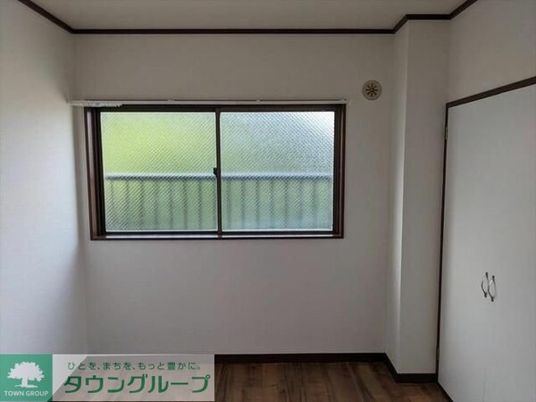 寝室(お問合せは【タウンハウジング】まで！※現地待合わせ相談可！)