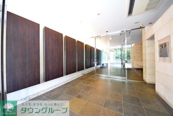 エントランス(お問合せは【タウンハウジング】まで！※現地待合わせ相談可！)