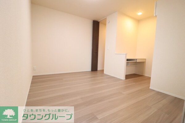 寝室(お問合せは【タウンハウジング】まで！※現地待合わせ相談可！)