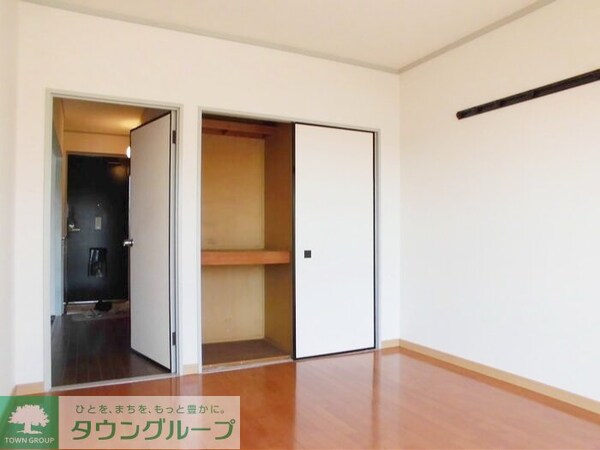 リビング・居室(現地待ち合わせ歓迎♪お問合せはタウンハウジングまで！)
