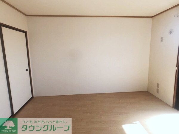 寝室(お問合せは【タウンハウジング】まで！※現地待合わせ相談可！)