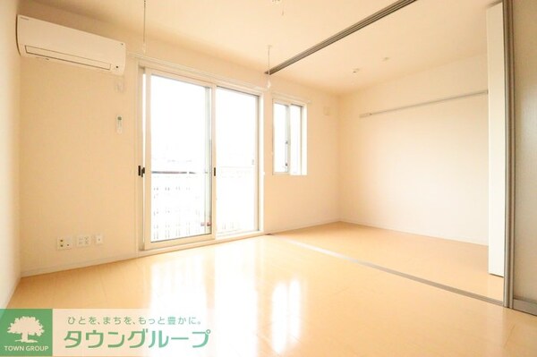 リビング・居室(現地待ち合わせ歓迎♪お問合せはタウンハウジングまで！)