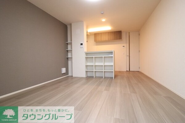 リビング・居室(現地待ち合わせ歓迎♪お問合せはタウンハウジングまで！)