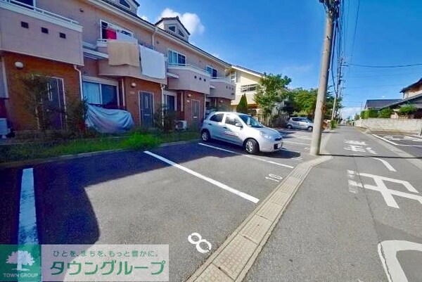 駐車場(現地待ち合わせ歓迎♪お問合せはタウンハウジング千葉店まで！)