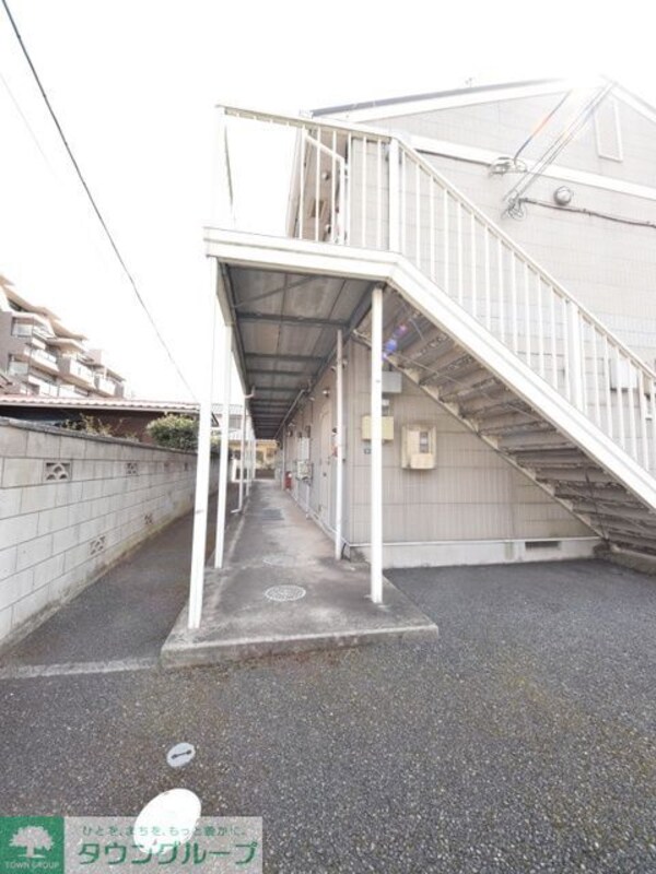 エントランス(お部屋探しは【タウンハウジング千葉店】にお任せ下さい♪)