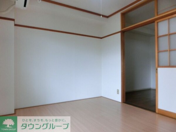 その他(南向きで明るさがあります)