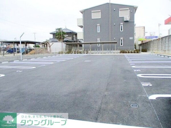 駐車場(現地待ち合わせ歓迎♪お問合せはタウンハウジング千葉店まで！)