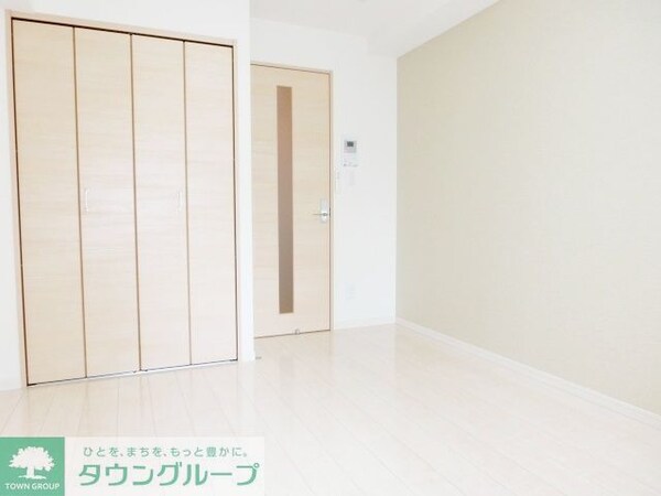 リビング・居室(現地待ち合わせ歓迎♪お問合せはタウンハウジング千葉店まで！)