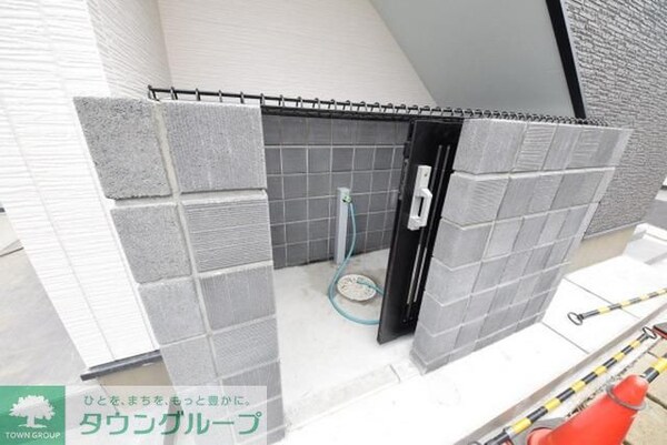 共有部分(入居者専用ゴミ置き場)