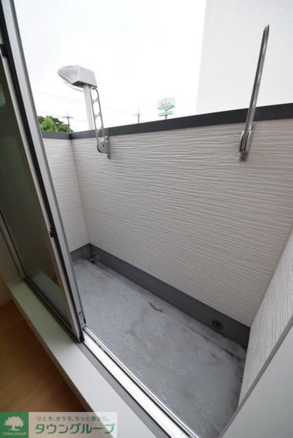 バルコニー(専用の独立したバルコニー)