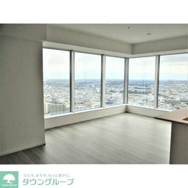 リビング・居室(※同間取り別号室写真)