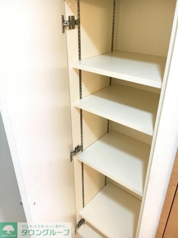 玄関(トールタイプのシューズBOX)