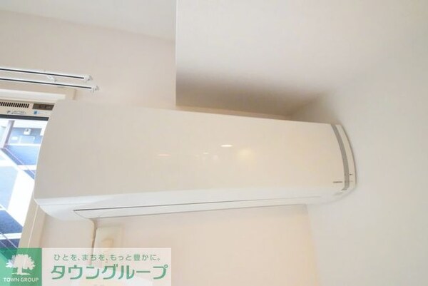 設備(エアコン1基完備です)