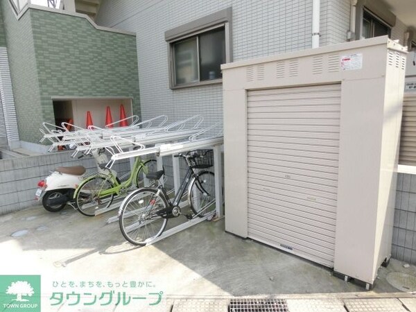 共有部分(駐輪場完備です)