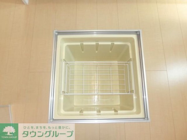 設備(床下収納もあります)