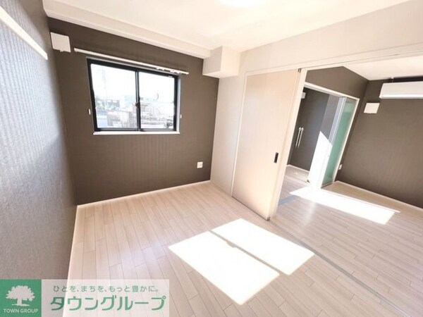 寝室(お問合せはタウンハウジングまで！※現地待合わせ相談可能)