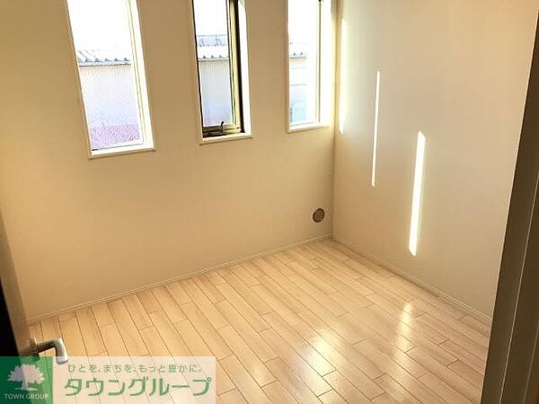 寝室(お問合せはタウンハウジングまで！※現地待合わせ相談可能)