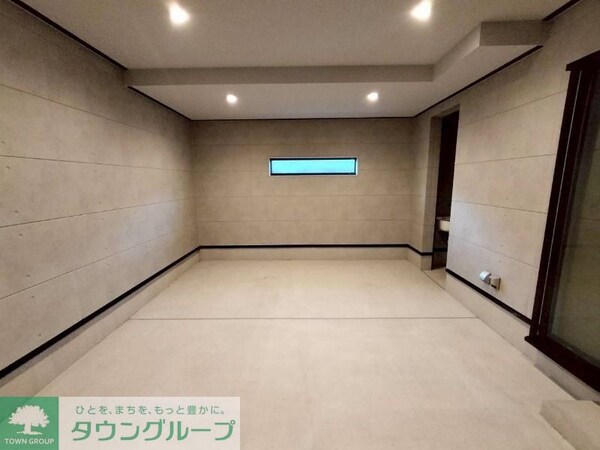 駐車場(お問合せはタウンハウジングまで！※現地待合わせ相談可能)