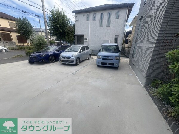 駐車場(駐車場)