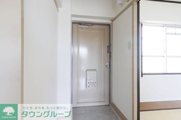 玄関(玄関)