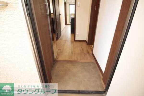 玄関(お問合せはタウンハウジングまで！※現地待合わせ相談可能)