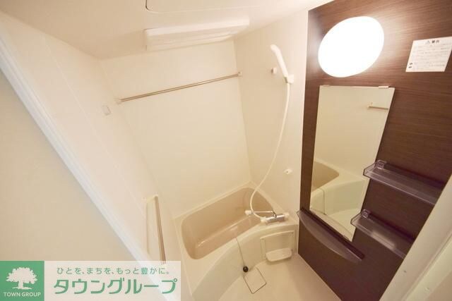 物件内観写真6　(浴室乾燥機付バス)