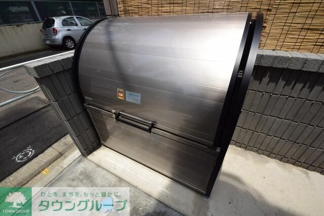 物件内観写真19　(敷地内ゴミ捨て場)