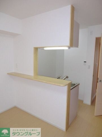 物件内観写真3　(人気のカウンターキッチン)