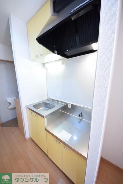 物件内観写真5　(２口対応のキッチン)